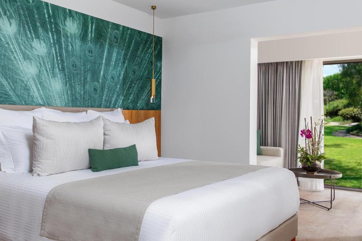 Resort Natura Park Beach & Spa Eco